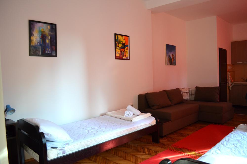 Apartmants Night Lux Апартаменты *